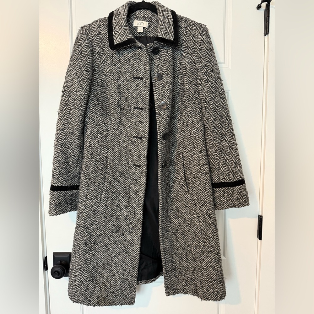 LOFT// Black and white wool coat